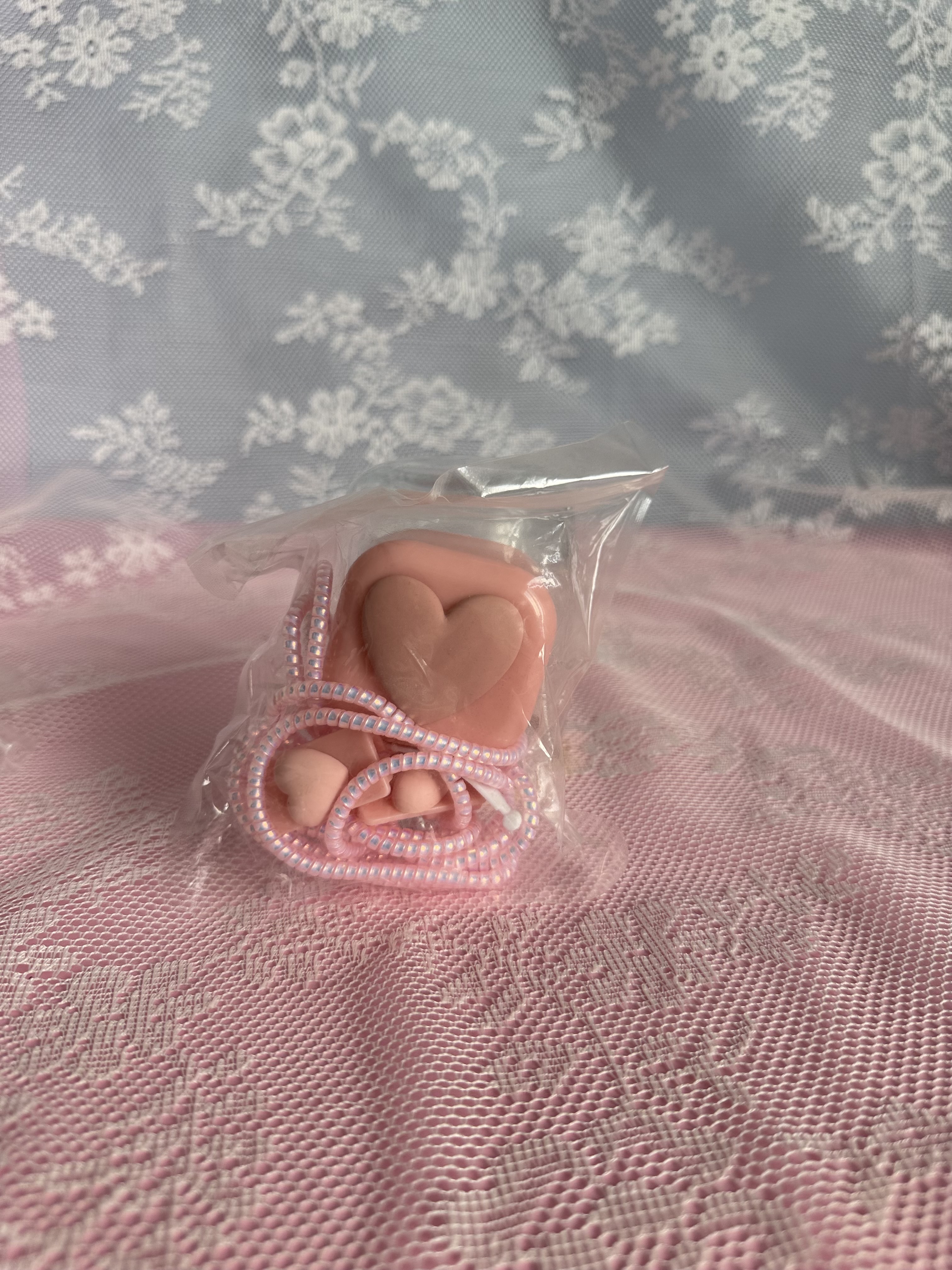 کەڤەری شەحنی ئایفۆن